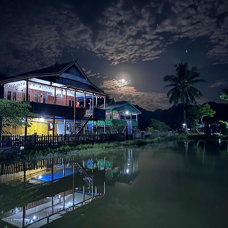 Nasrul House Homestay For Backpackers Maros Luaran gambar
