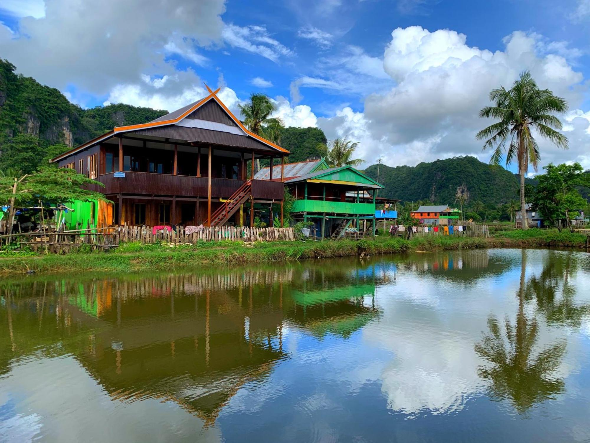 Nasrul House Homestay For Backpackers Maros Luaran gambar