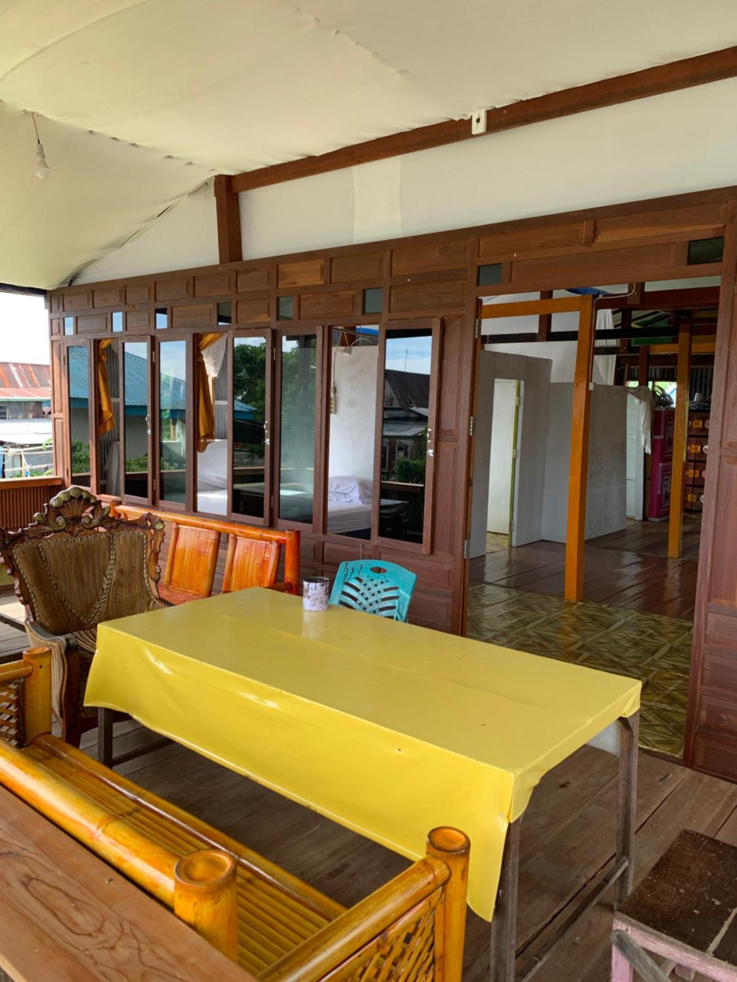 Nasrul House Homestay For Backpackers Maros Luaran gambar