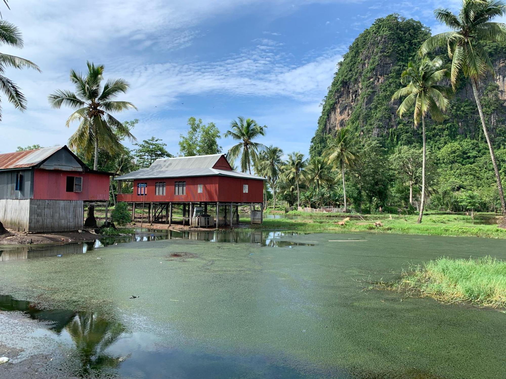 Nasrul House Homestay For Backpackers Maros Luaran gambar