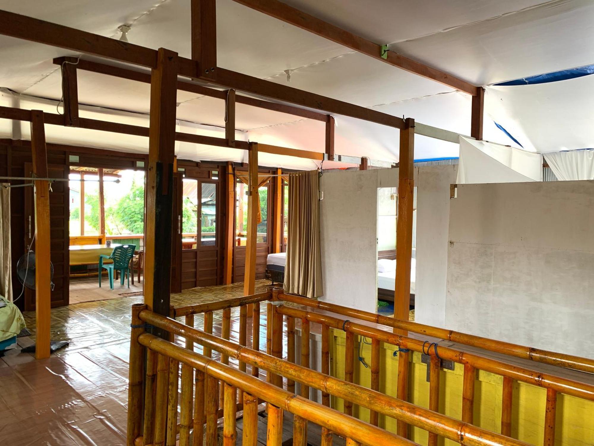 Nasrul House Homestay For Backpackers Maros Luaran gambar