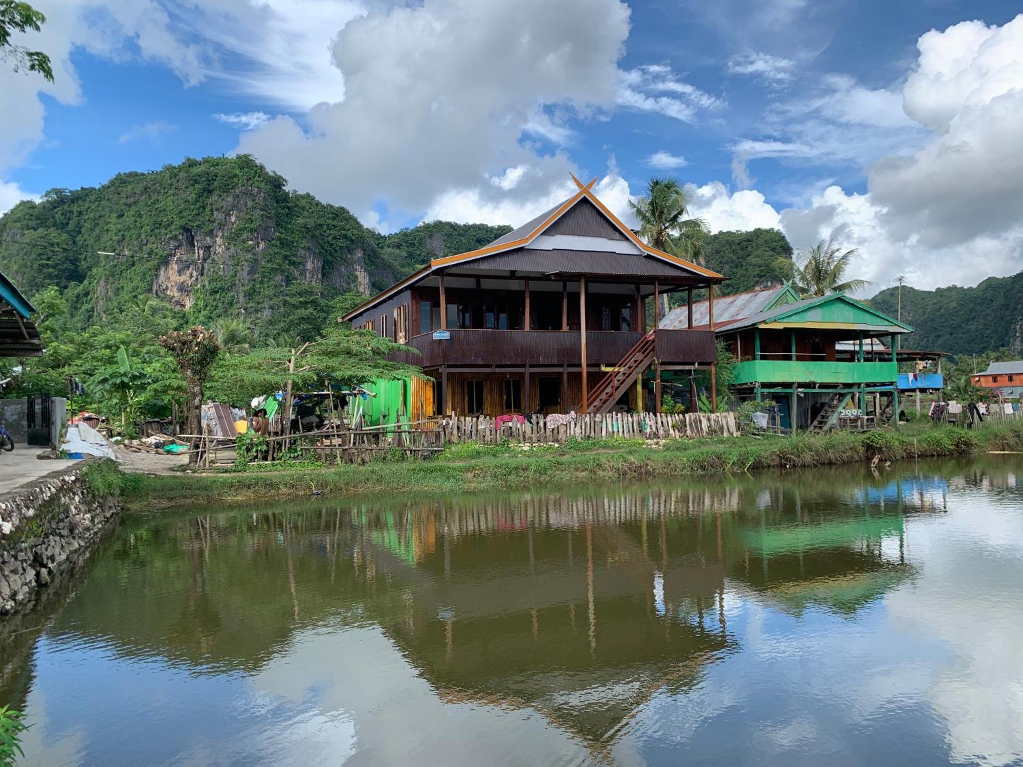 Nasrul House Homestay For Backpackers Maros Luaran gambar
