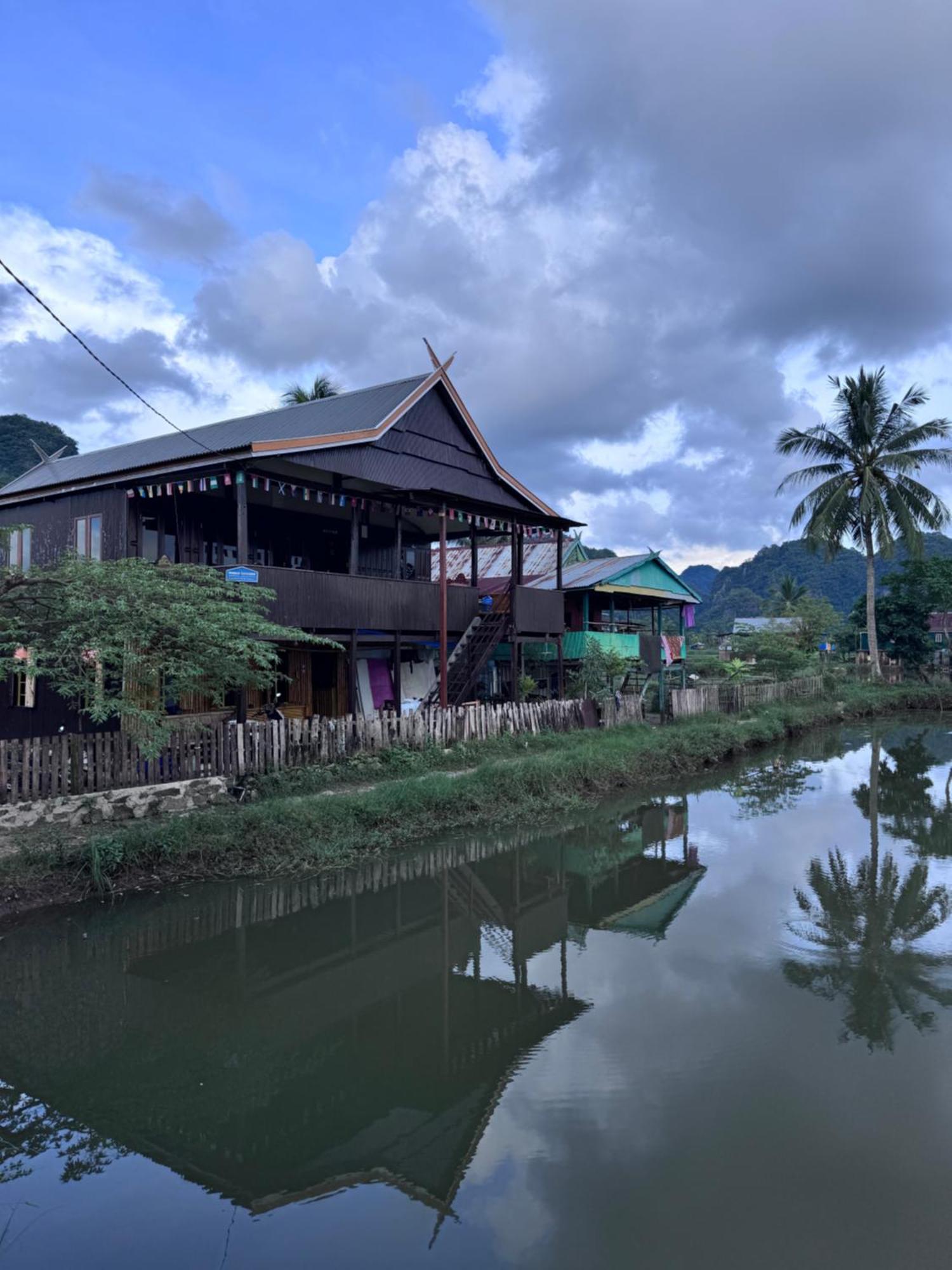 Nasrul House Homestay For Backpackers Maros Luaran gambar